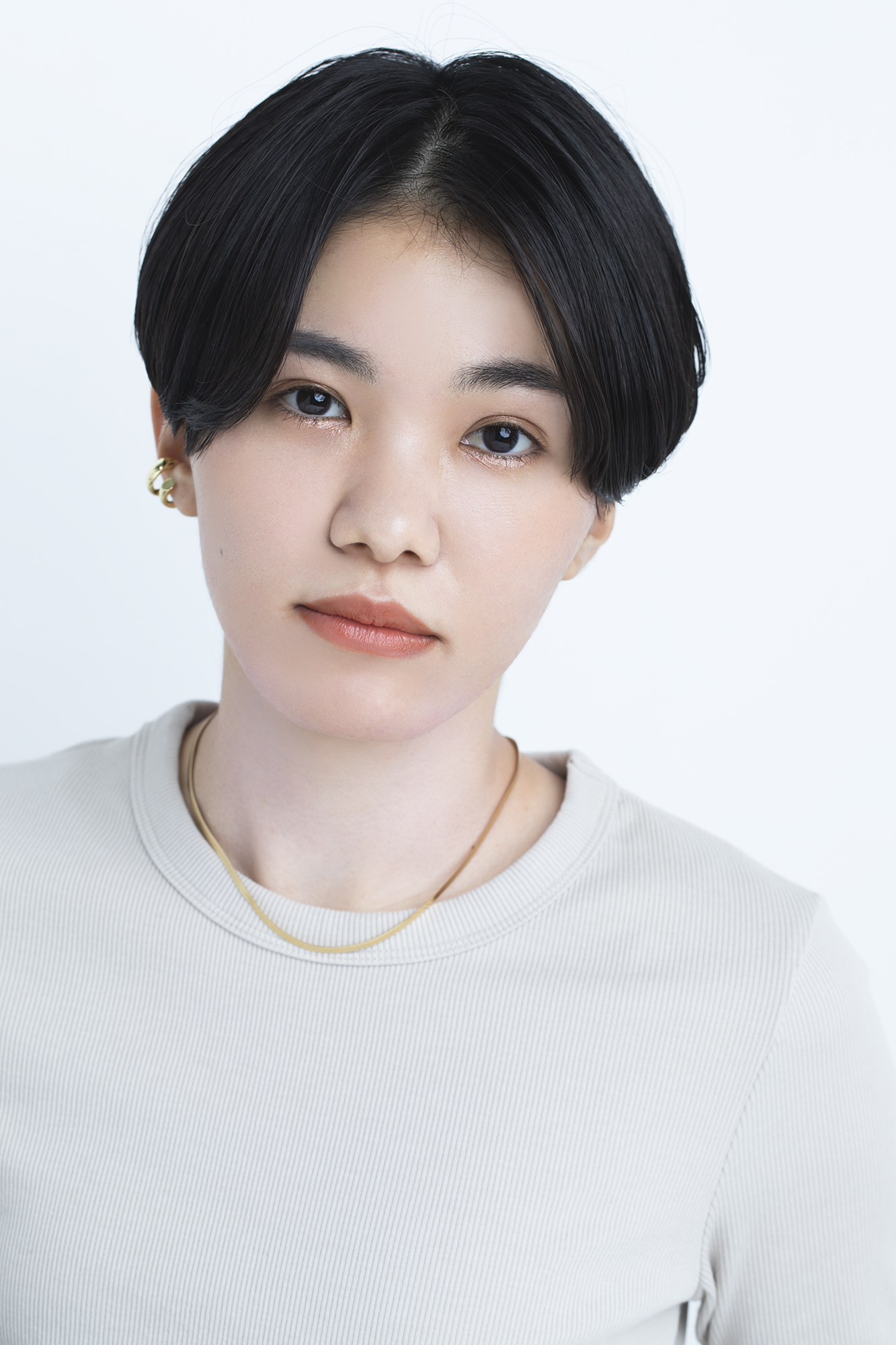 小顔　小顔ヘア　ショート　丸顔