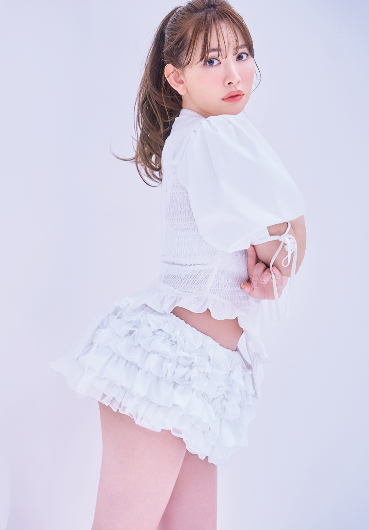 悩み相談はAIに、ボディケアは信頼するジムで。小嶋陽菜さんが自分のためにしていること