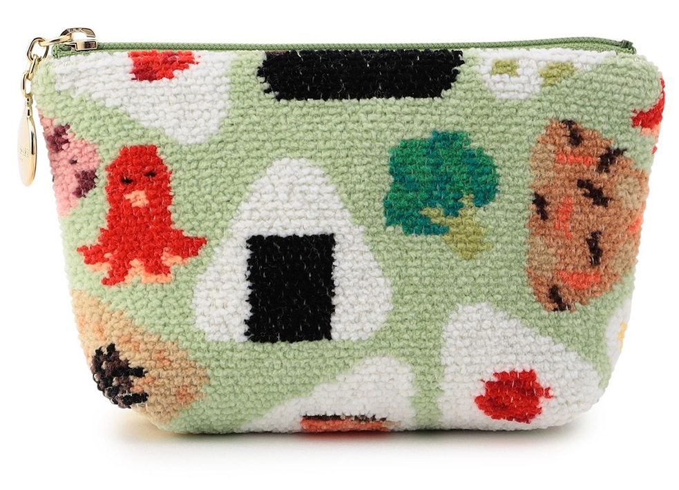 マキア　一粒万倍日　水晶玉子　2025年8月23日　フェイラー　ラブラリー バイ フェイラー オムスビコロリン ポーチ L/OMK-233114　ラッキカラー　オリーブグリーン