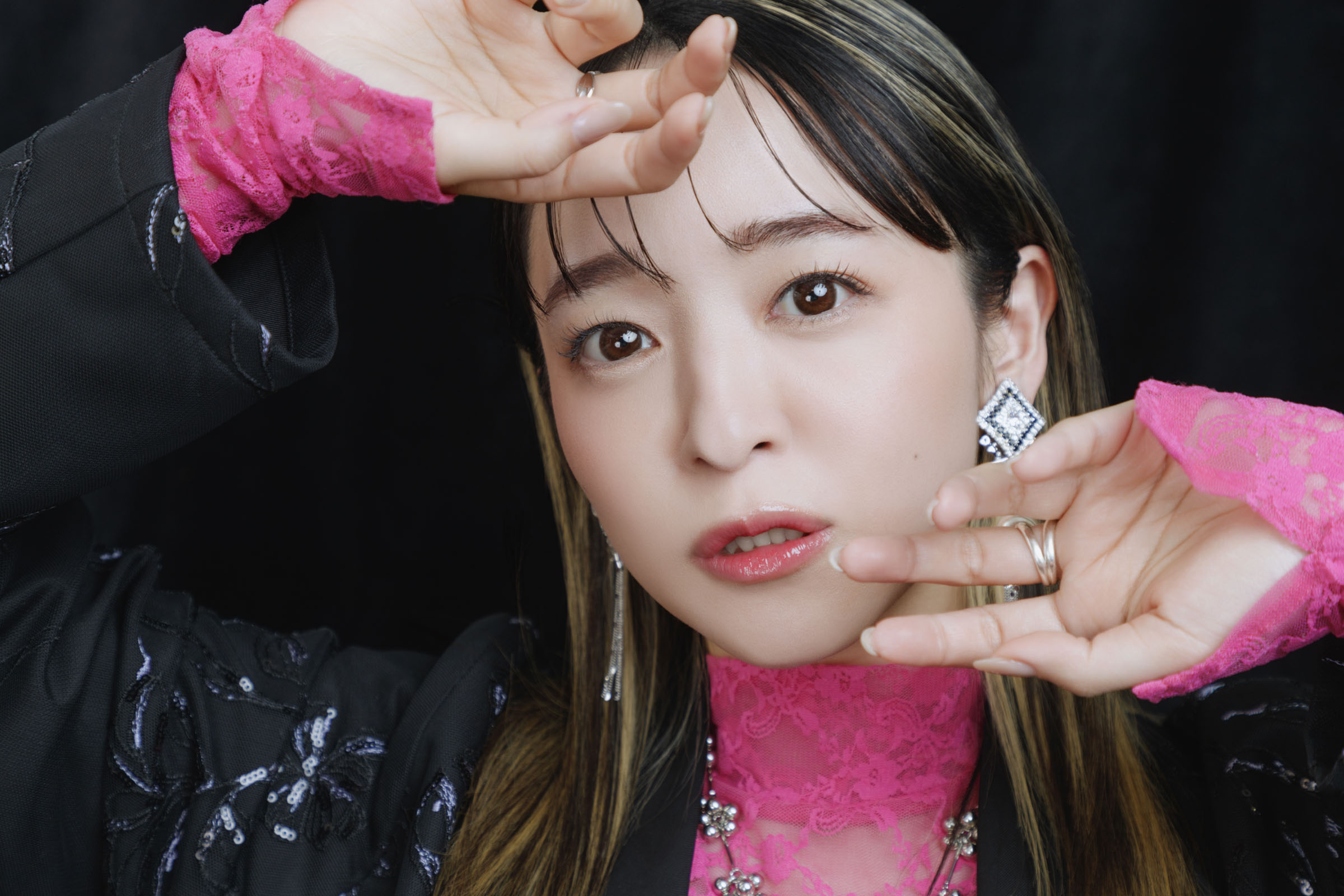 声優潘めぐみセルフメイク論