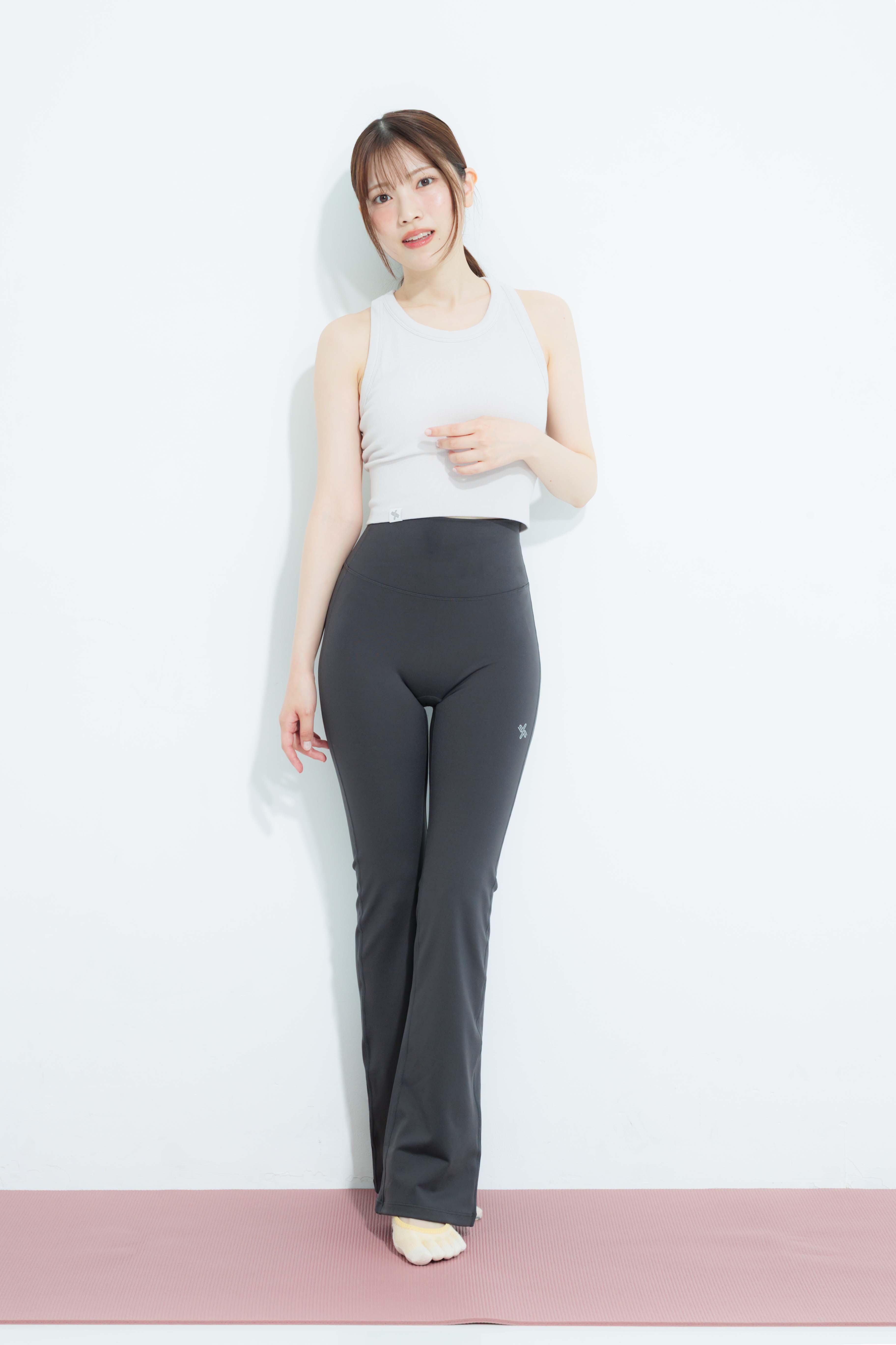 声優石原夏織ピラティスウェア