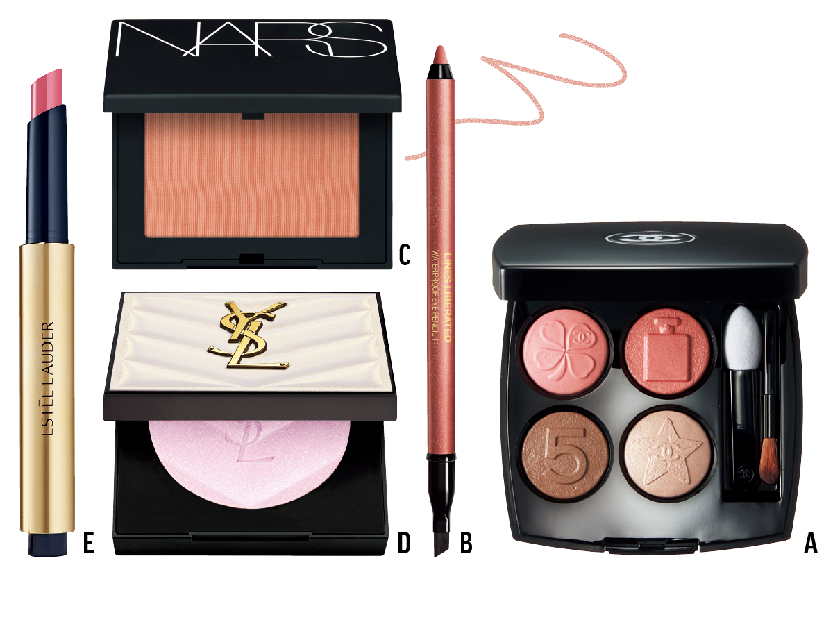 “淡い色のレイヤードで秋らしい奥行きを表現”