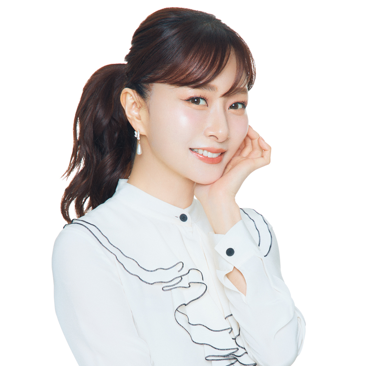 小嶋陽菜×石井美保×友利 新「美容こそ、前に進む原動力です」GALLERY_1_1