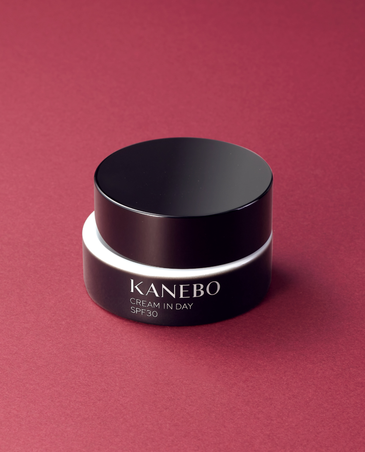 最新 小嶋陽菜さん愛用のスキンケア KANEBO クリーム イン デイ Ⅱ