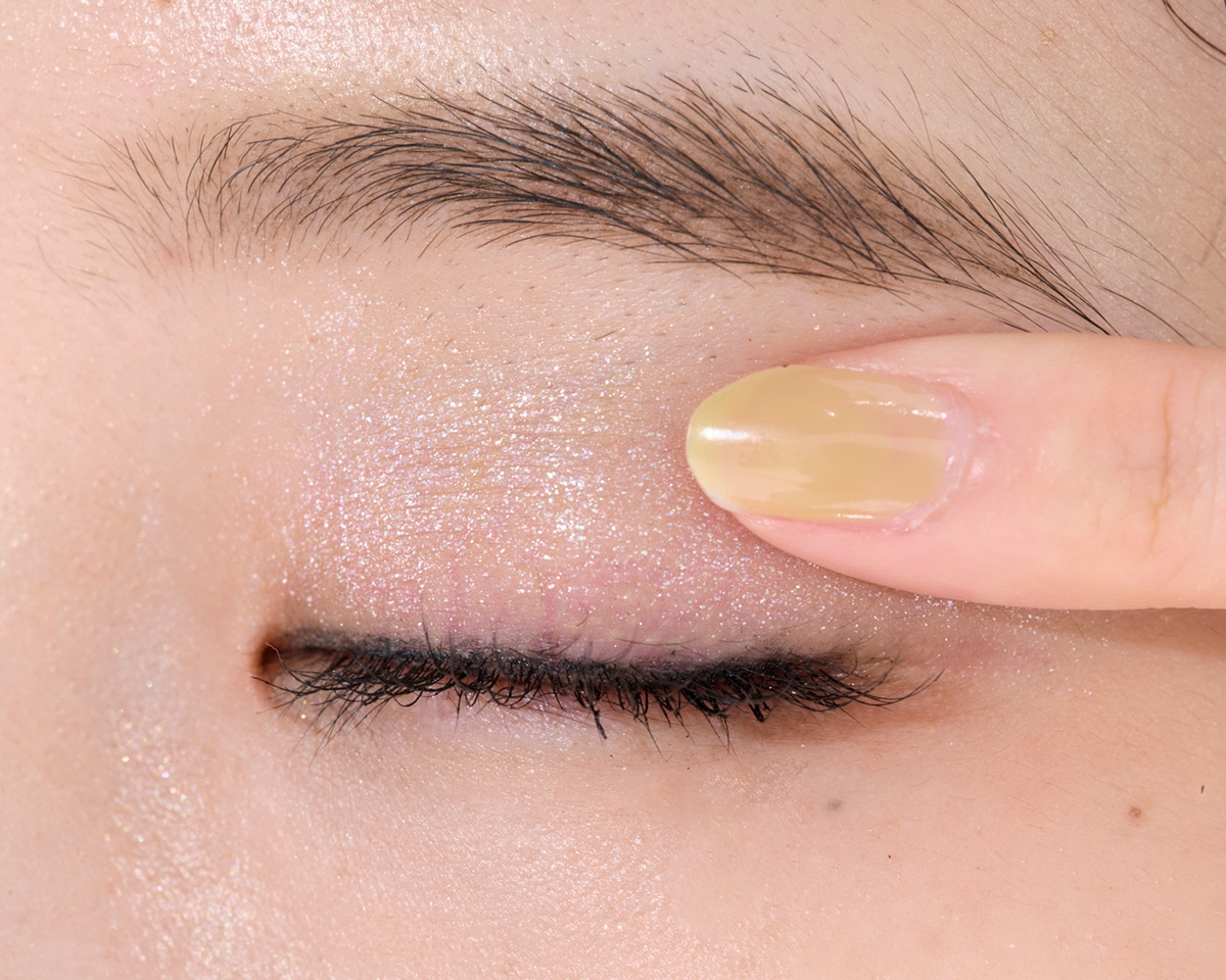 【一重メイク】トレンドアイシャドウを使ったメイクのやり方 GALLERY_1_1