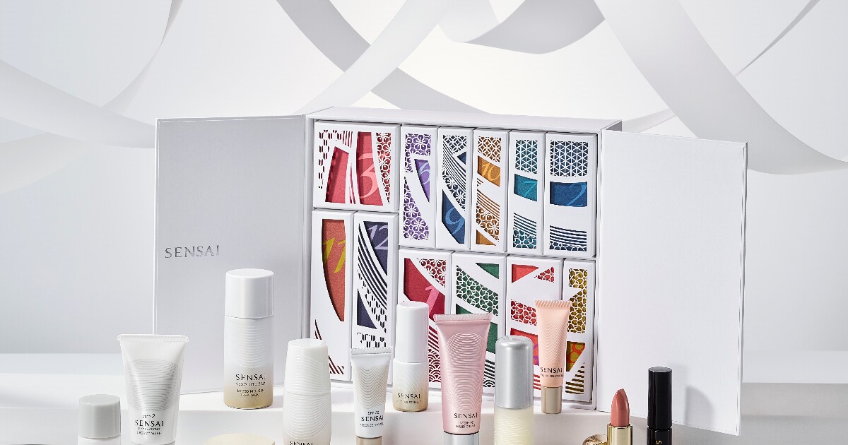 SENSAI」切り絵細工のボックスでお届け。スキン・ボディケア&メイク