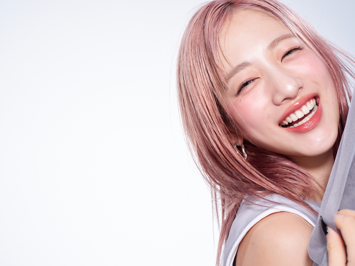 私立恵比寿中学・桜木心菜さんのレッドメイク PhotoGallery_1_1