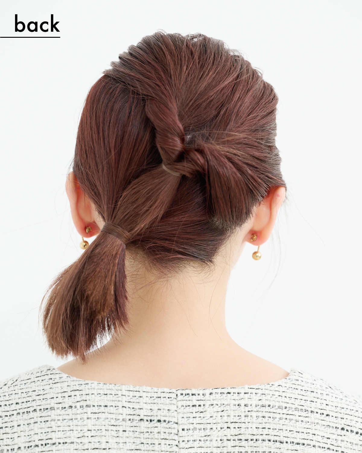 【ミディアム③カジュアルスーツ】 「くるりんぱ」でつくるサイド寄せアレンジ（back）