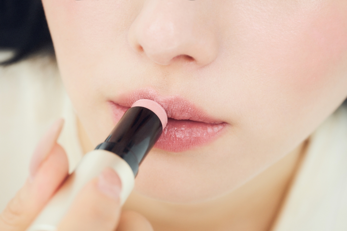 山本舞香さん　夏メイク　HOW TO MAKE-UP③