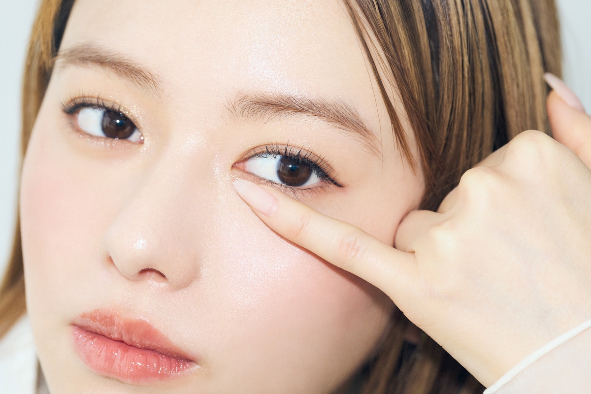 クールな純欲メイクにおすすめアイメイク HOWTO 山本舞香