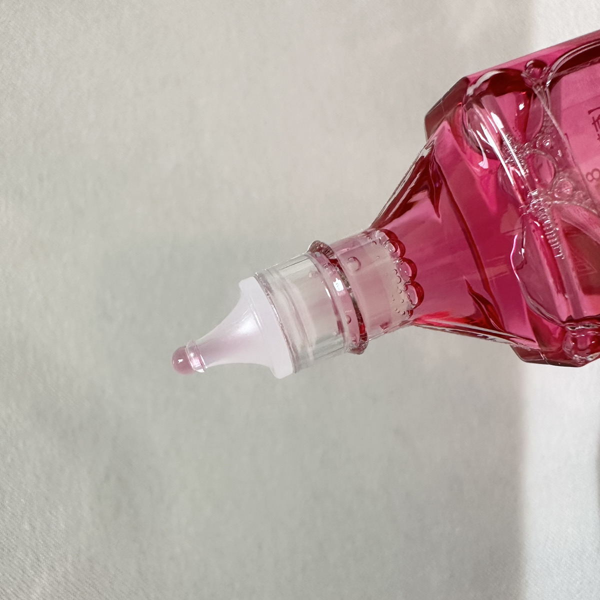 ロート リセグロウ メイクくずれを気にせずにさせる極小の１滴