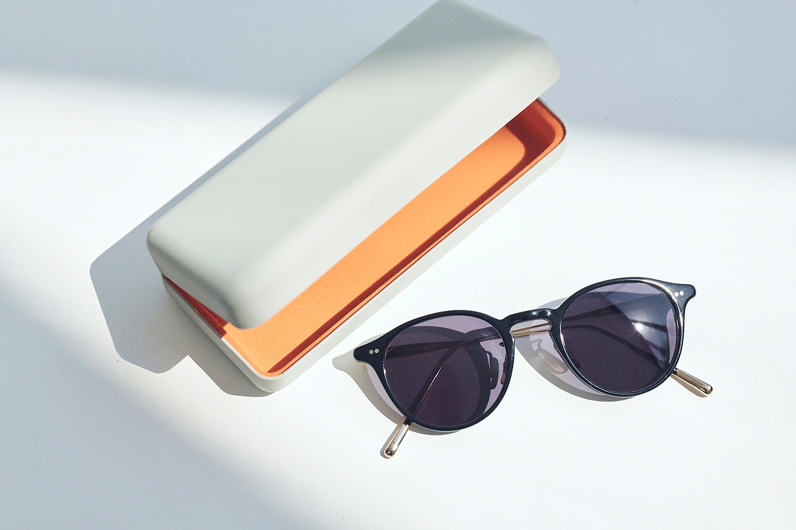 篠原ともえ サングラス レンズ 紫外線