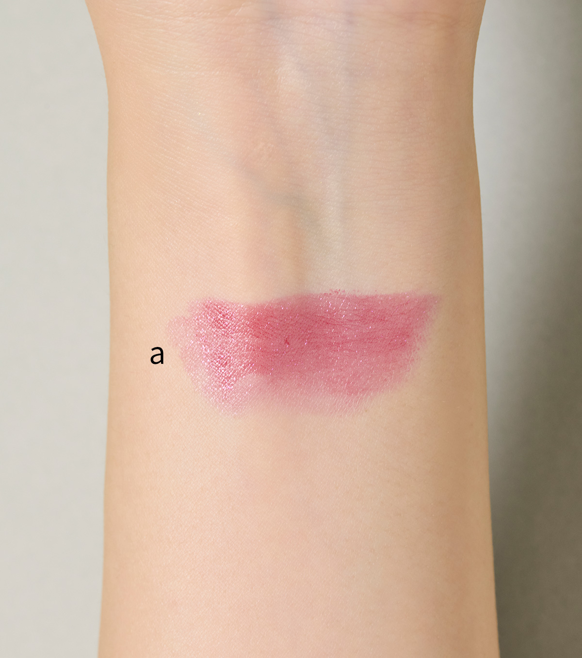 クリスマスコフレ 2025　YSL ラブシャイン リップスティック 218　スウォッチ