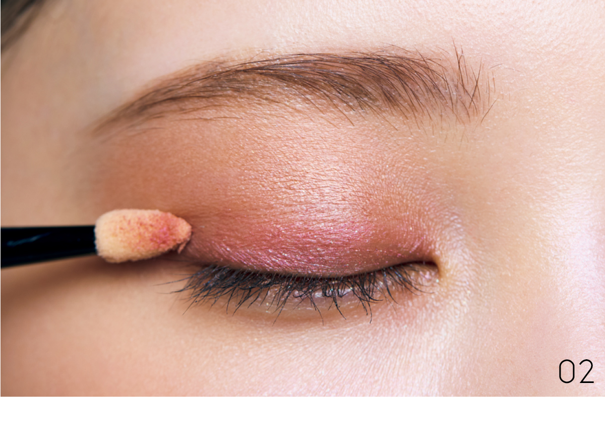 マキア　秋メイク　アイメイク　2025　元乃木坂46　与田祐希　やり方　2