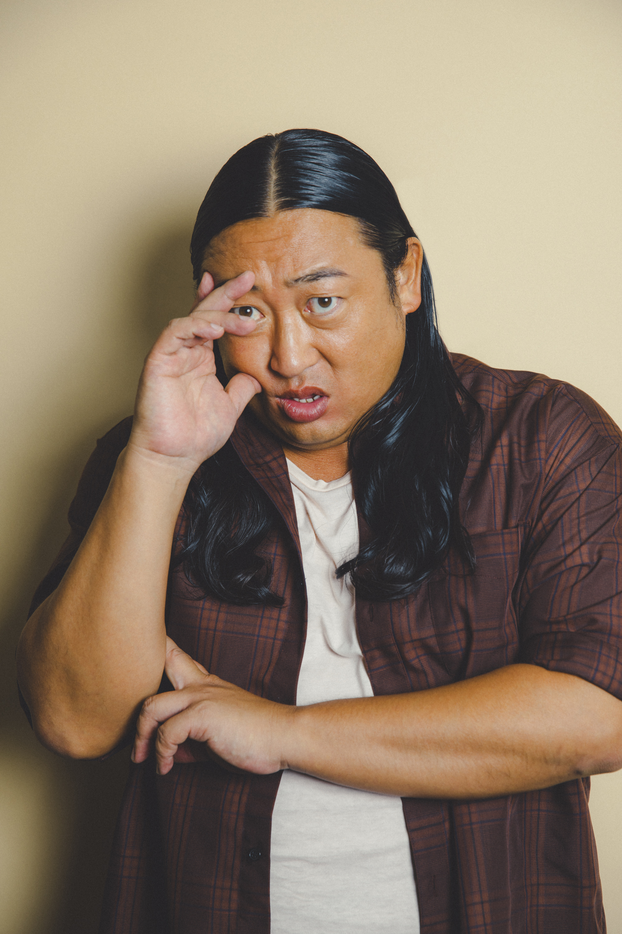 マキア　ロバート　秋山竜次　クリエイターズ・ファイル　インタビュー　ポートレート