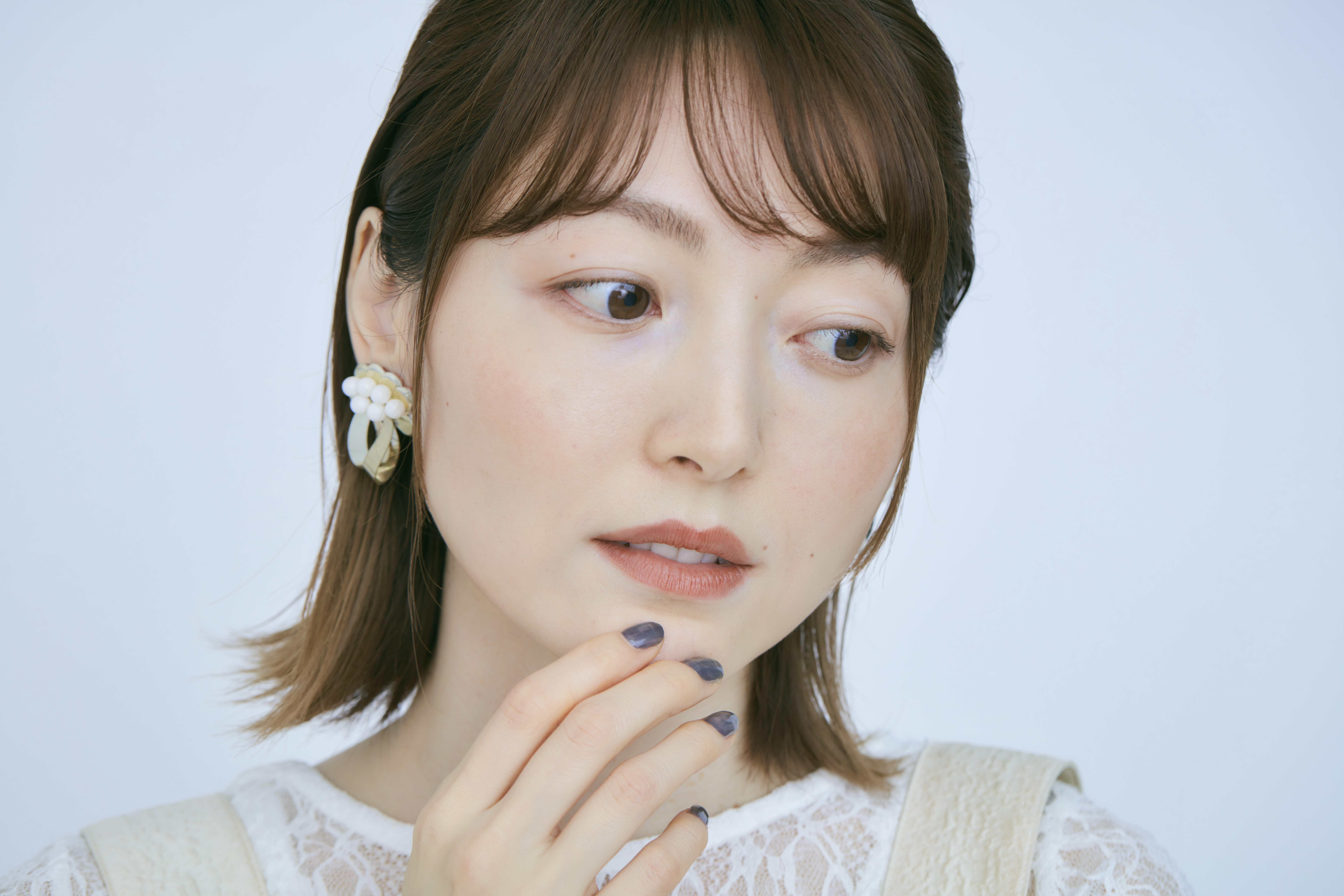 声優花澤香菜さん美肌３か条 その１.スキンケア