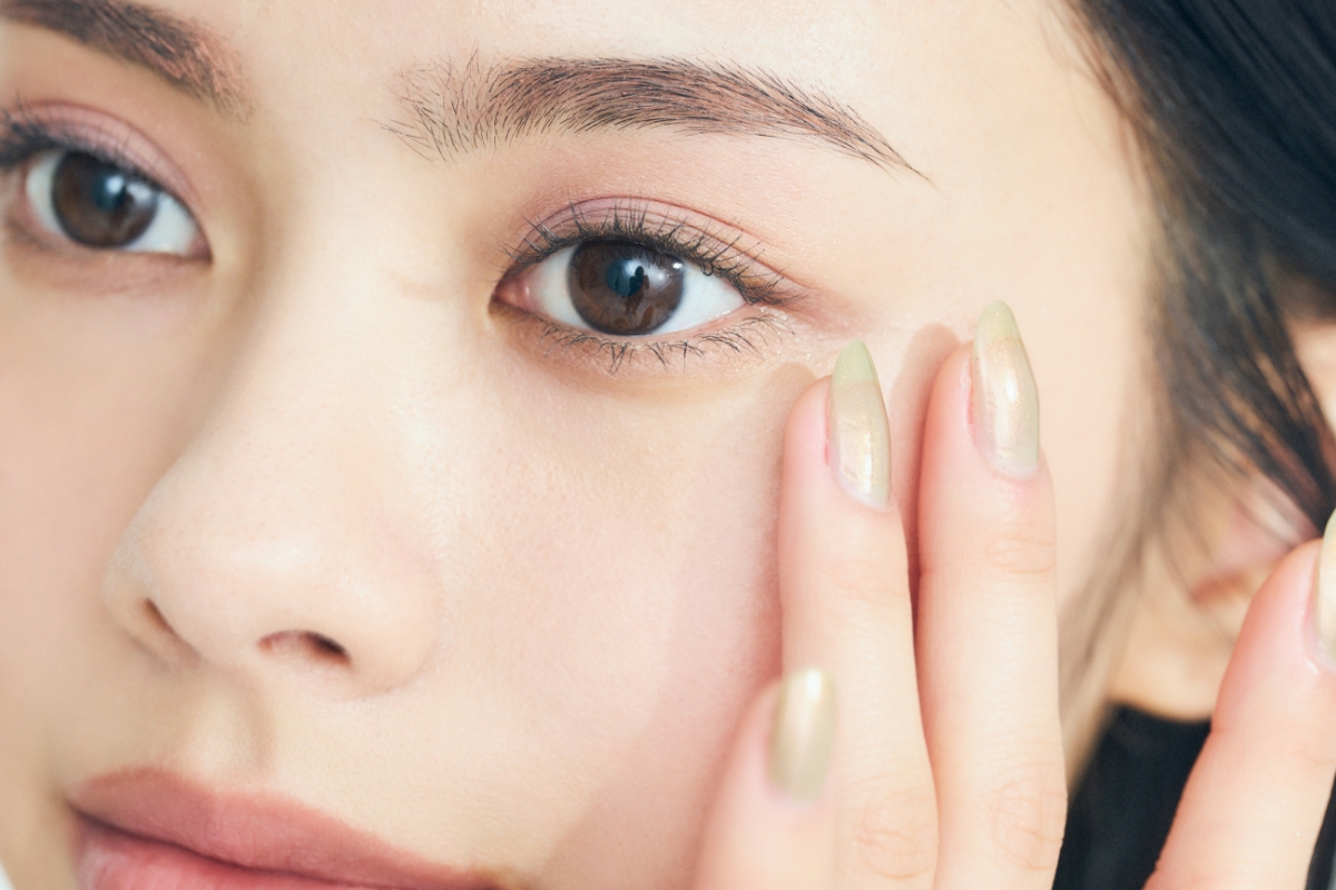 安斉星来さん　夏メイク　ピンクのワントーンメイク　HOW TO MAKE-UP②