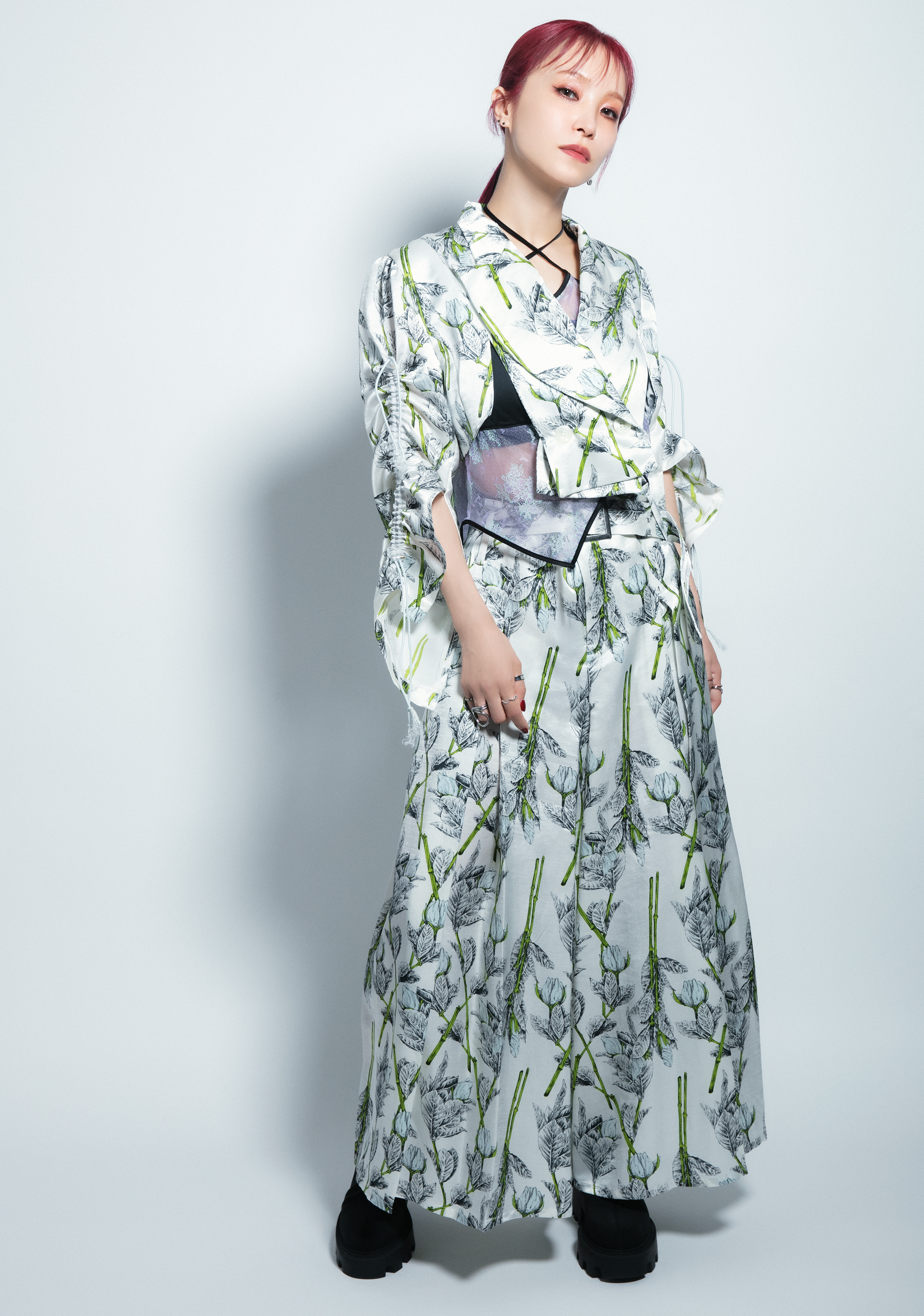 鬼滅の刃　無限城編 第一章 猗窩座再来　LiSA ポートレイト