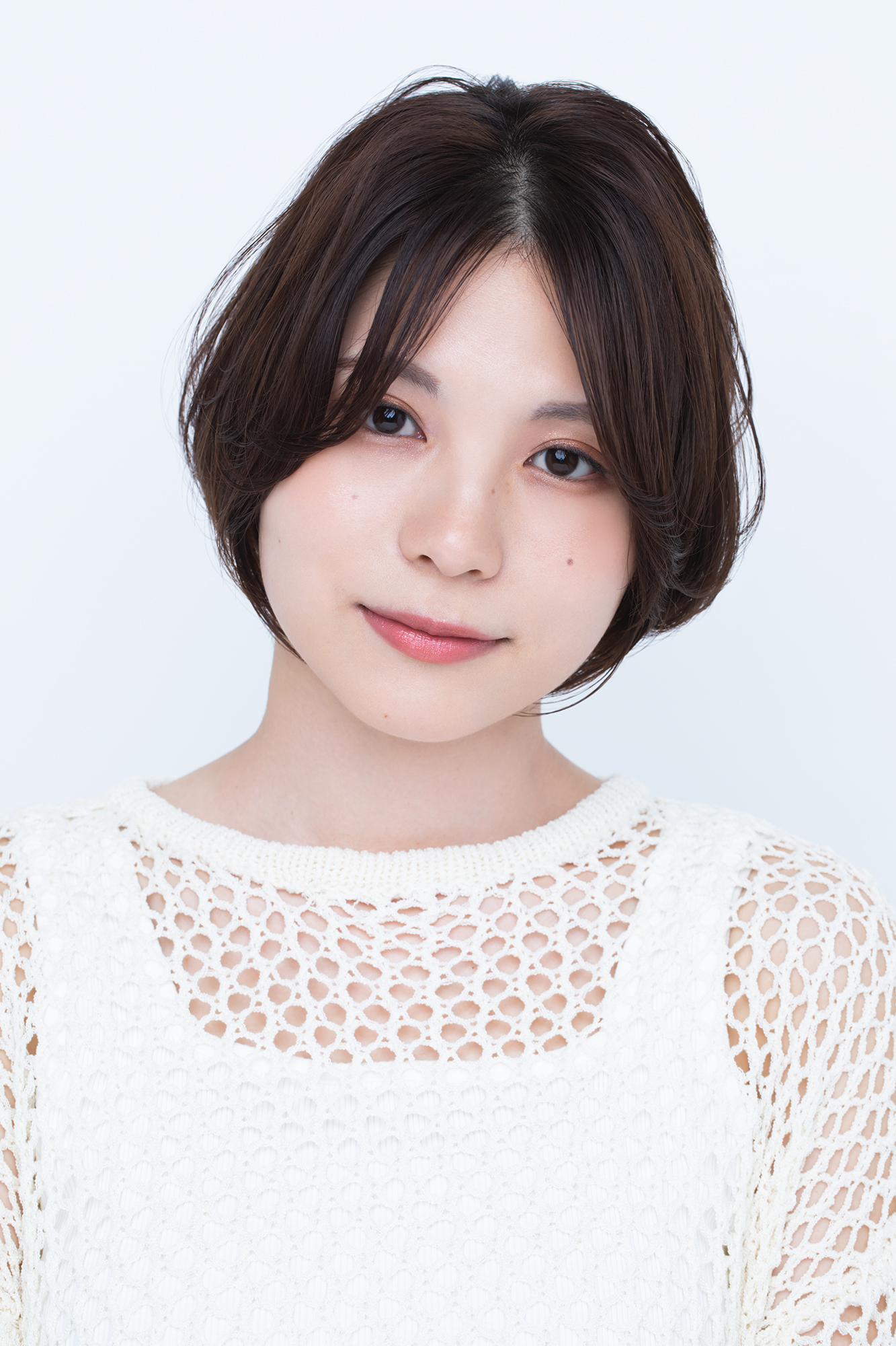 小顔　小顔ヘア　面長　ショート