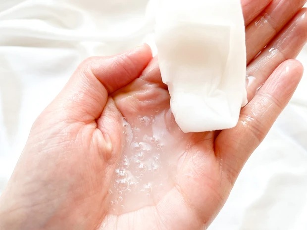 ルルルンプレシャス RED モイスト 