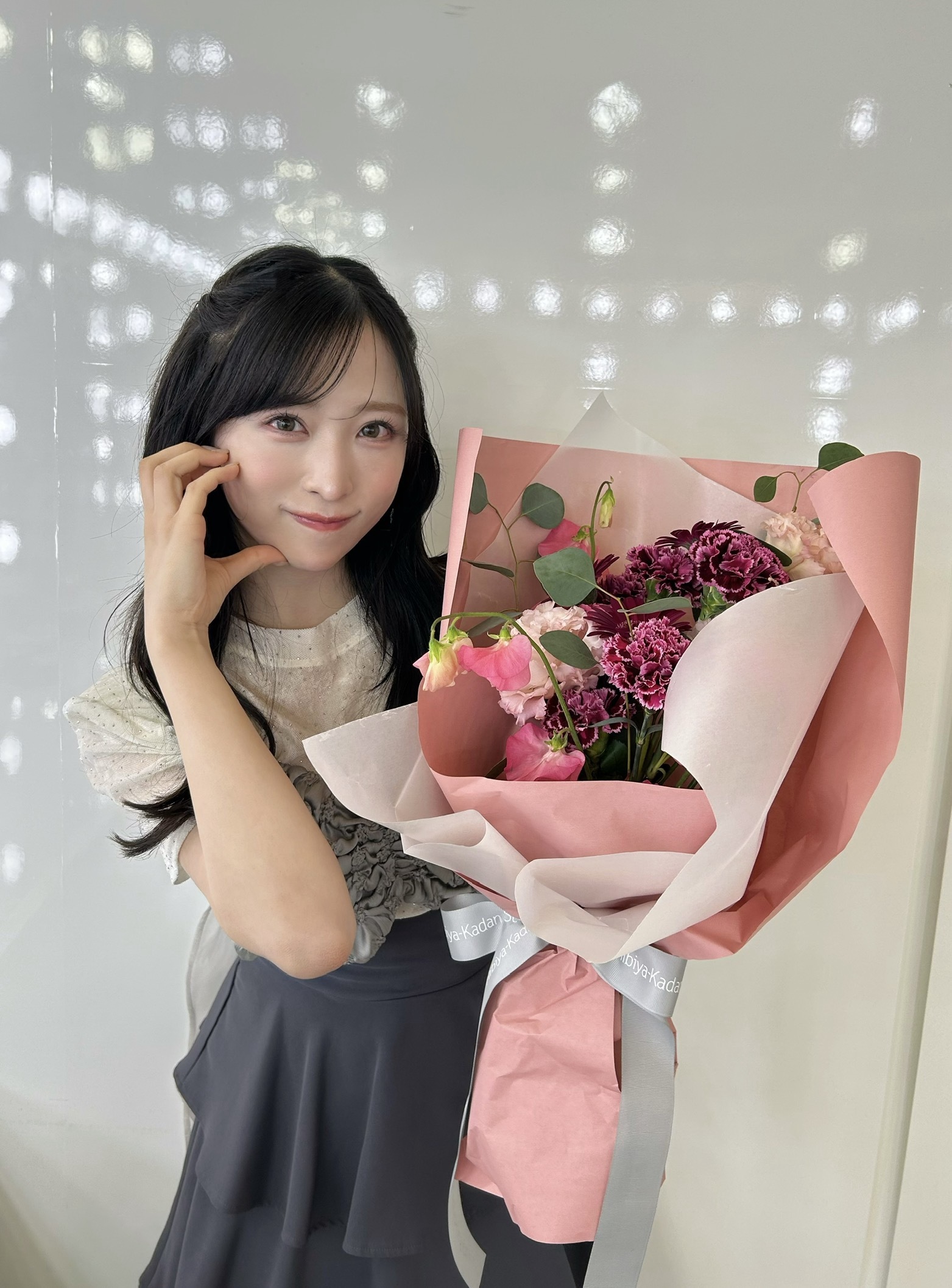 AKB48小栗有以さんマキア4月号オフショット【“崩れない”アイドルメイク】PhotoGallery_1_1