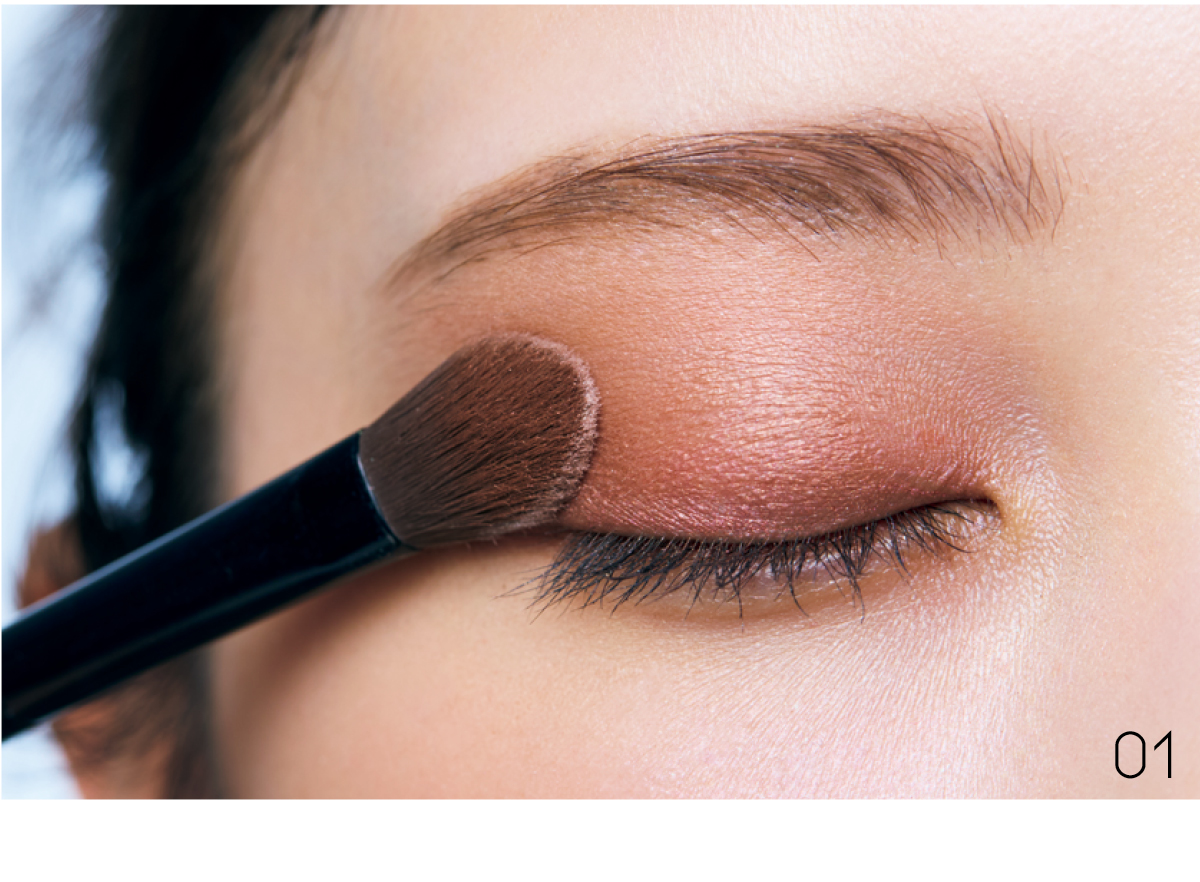 マキア　秋メイク　アイメイク　2025　元乃木坂46　与田祐希　やり方　1