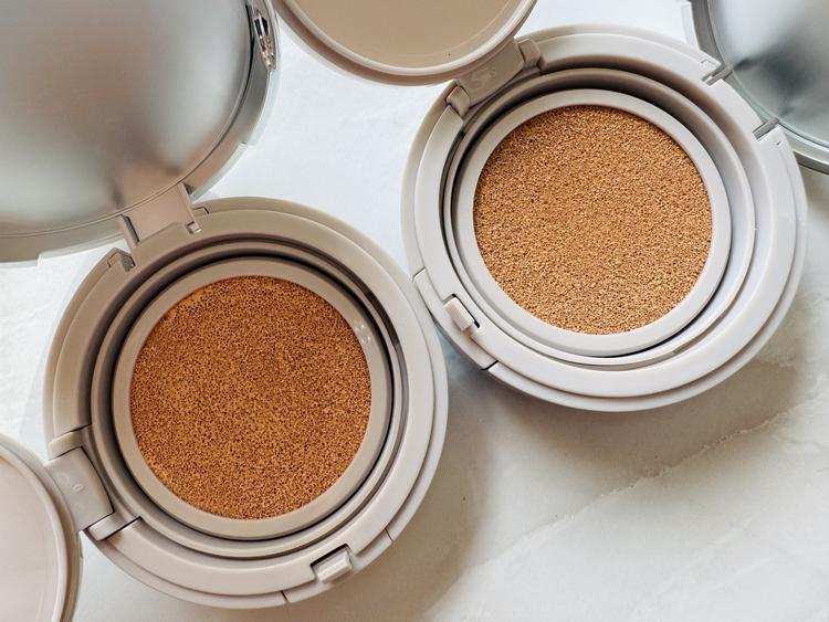 01 ナチュラルベージュ 02 ベージュオークル