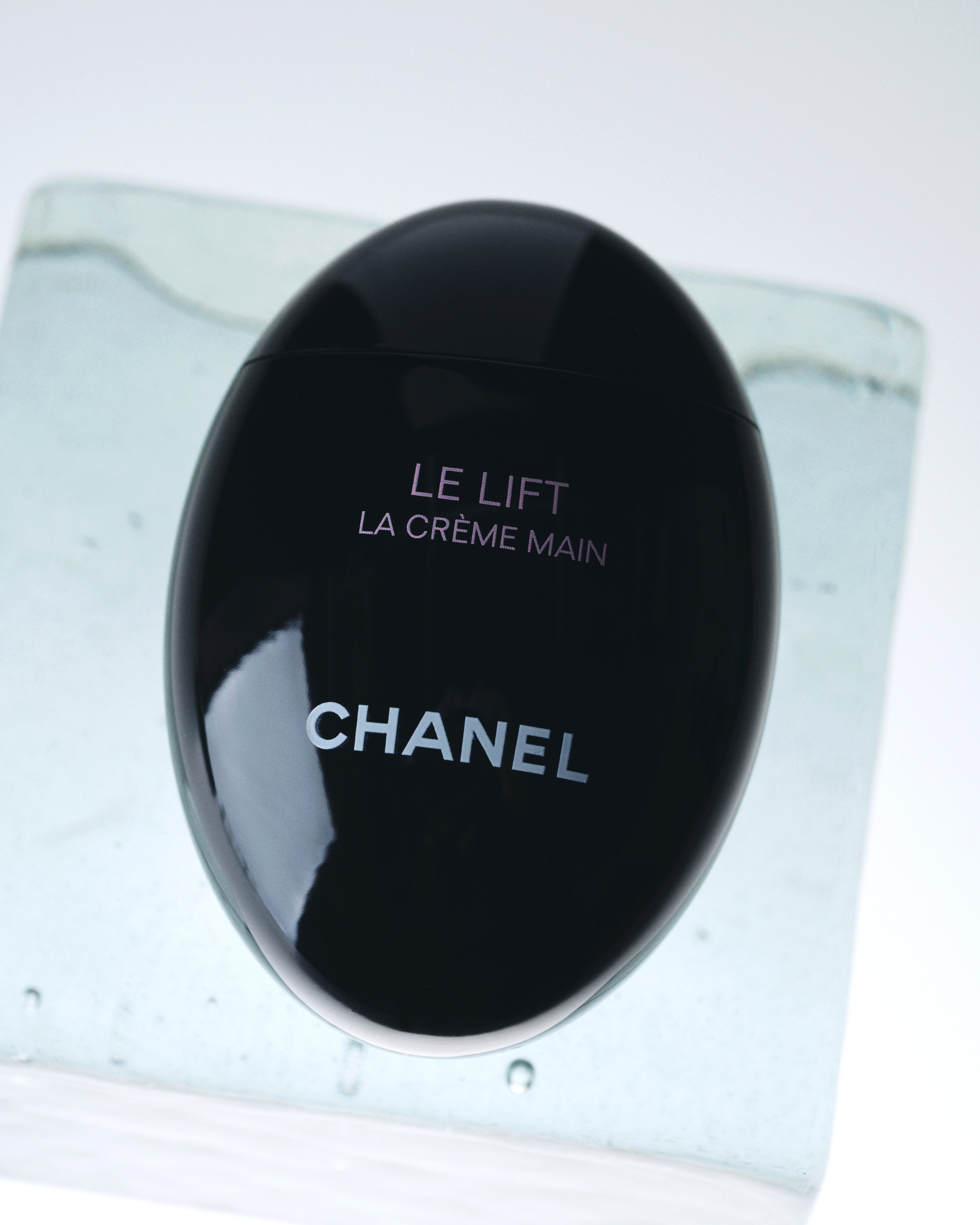 ハンドクリーム ハイブランド おすすめ シャネル ル リフト ラ クレーム マン
