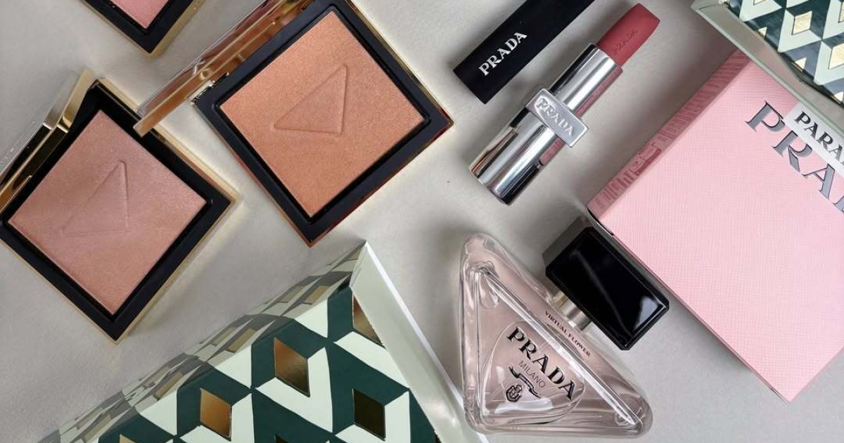 プラダ ビューティのホリデー限定アイテムをスウォッチ！ テーマは
