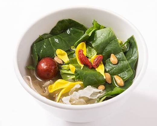 ウーバーイーツ　Uber eats 美肌　薬膳料理 10ZEN 鍋と野菜で体も心も癒す　青山　すっぽん出汁と野菜の美養スープ
