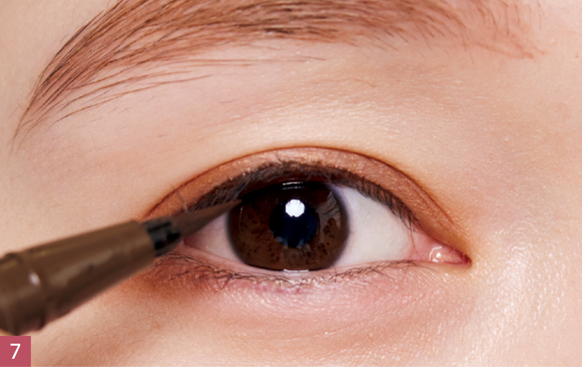 櫻坂46・守屋麗奈さんの“ナチュ盛りメイク”を全公開 PhotoGallery_1_1