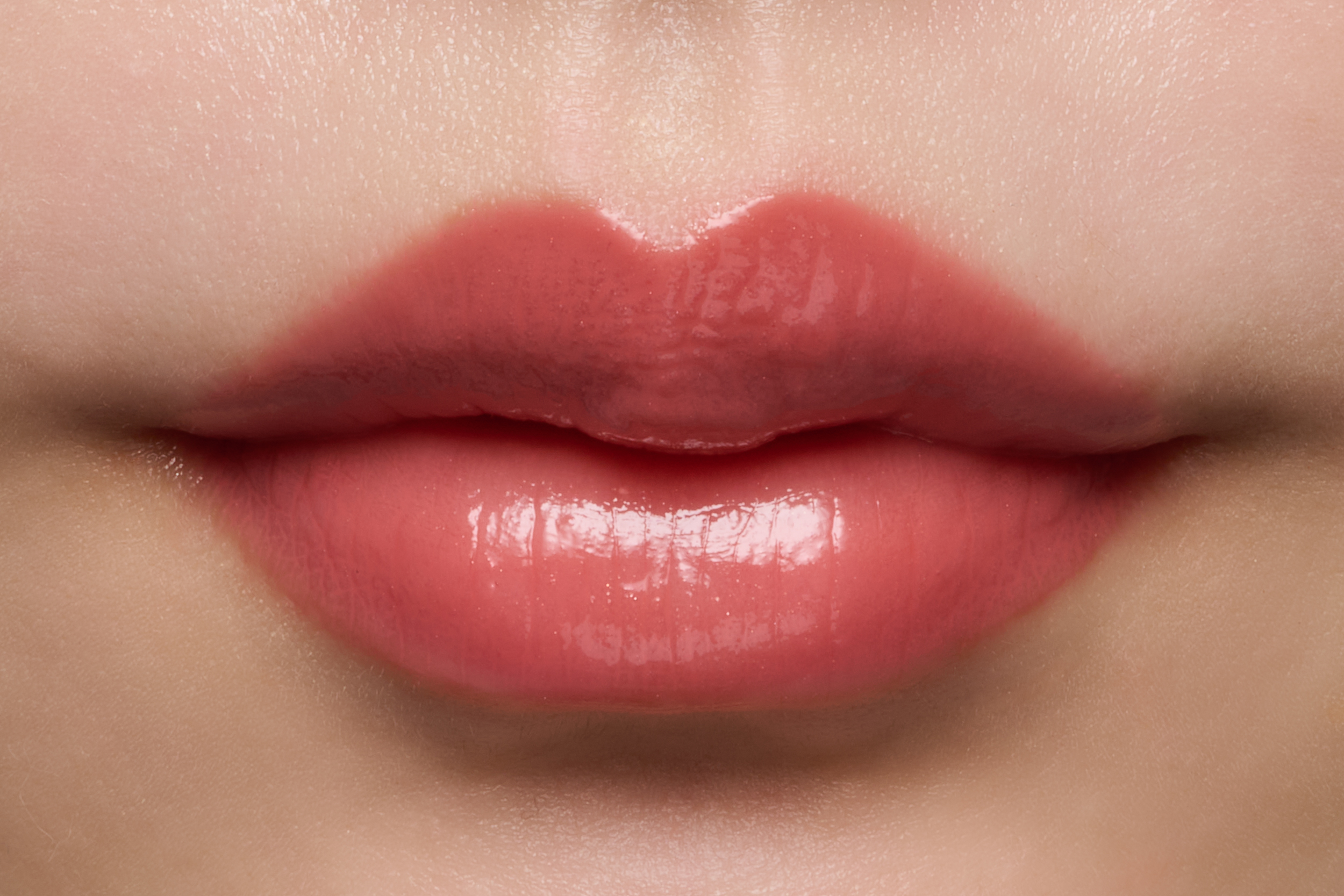 イエベ春　シャネル　リップ ル ルージュ デュオ ウルトラ トゥニュ 40　ライト ローズ　コーラルピンク スウォッチ