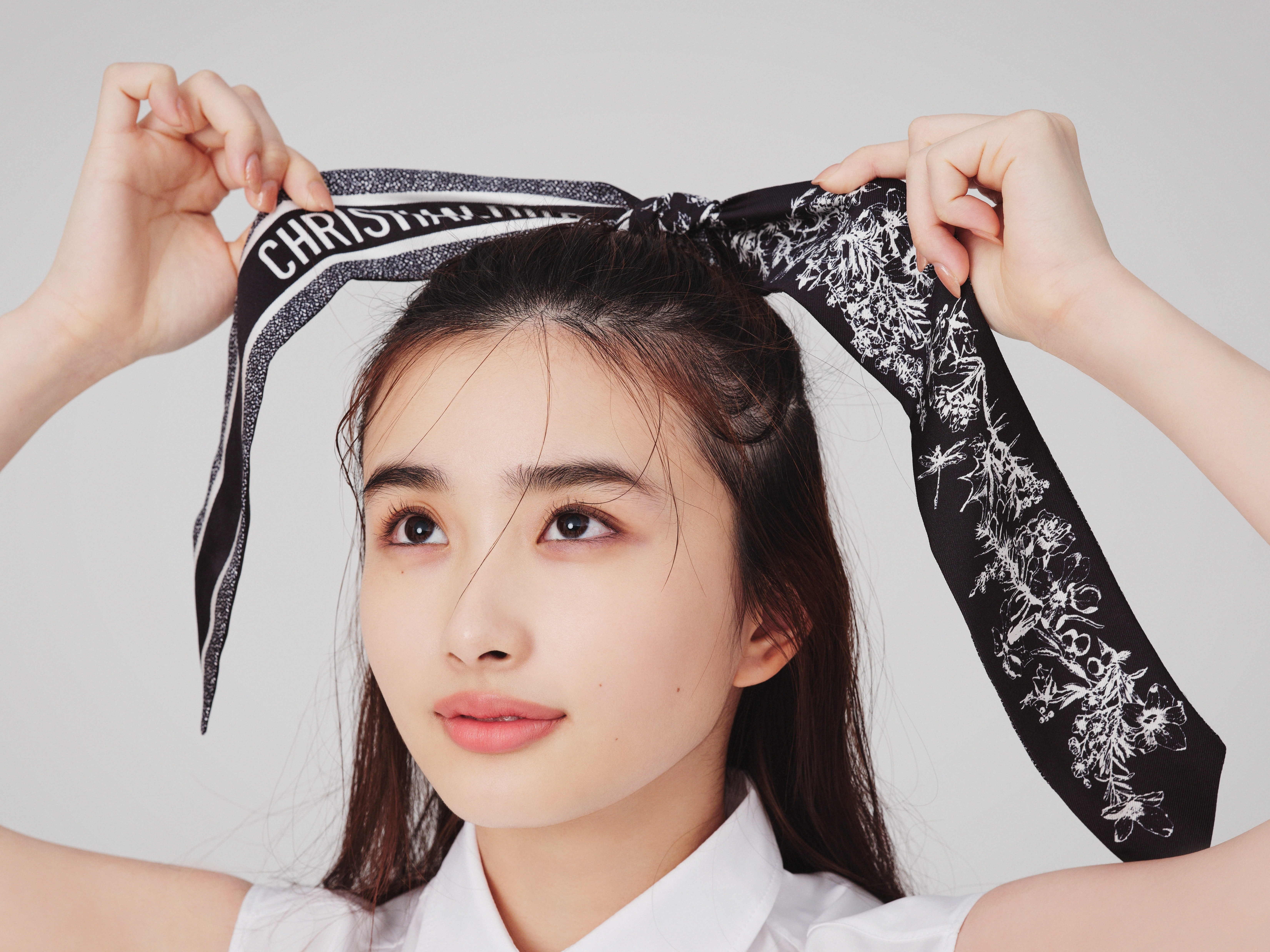 ディオール ヘアスカーフ 巻き方 使い方 