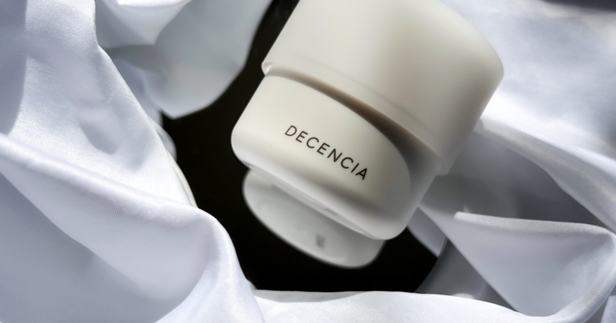 ディセンシア　クリーム　8g✕8個 計64g エイジングケアの新しい選択肢【ディセンシア クリーム】理想的な肌の