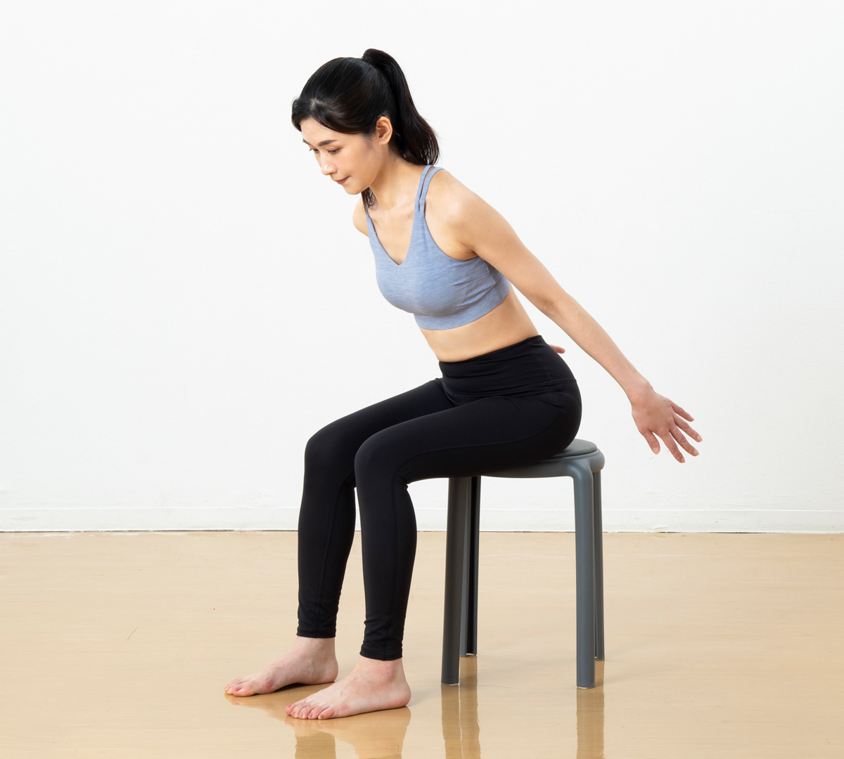 背中痩せエクササイズ①