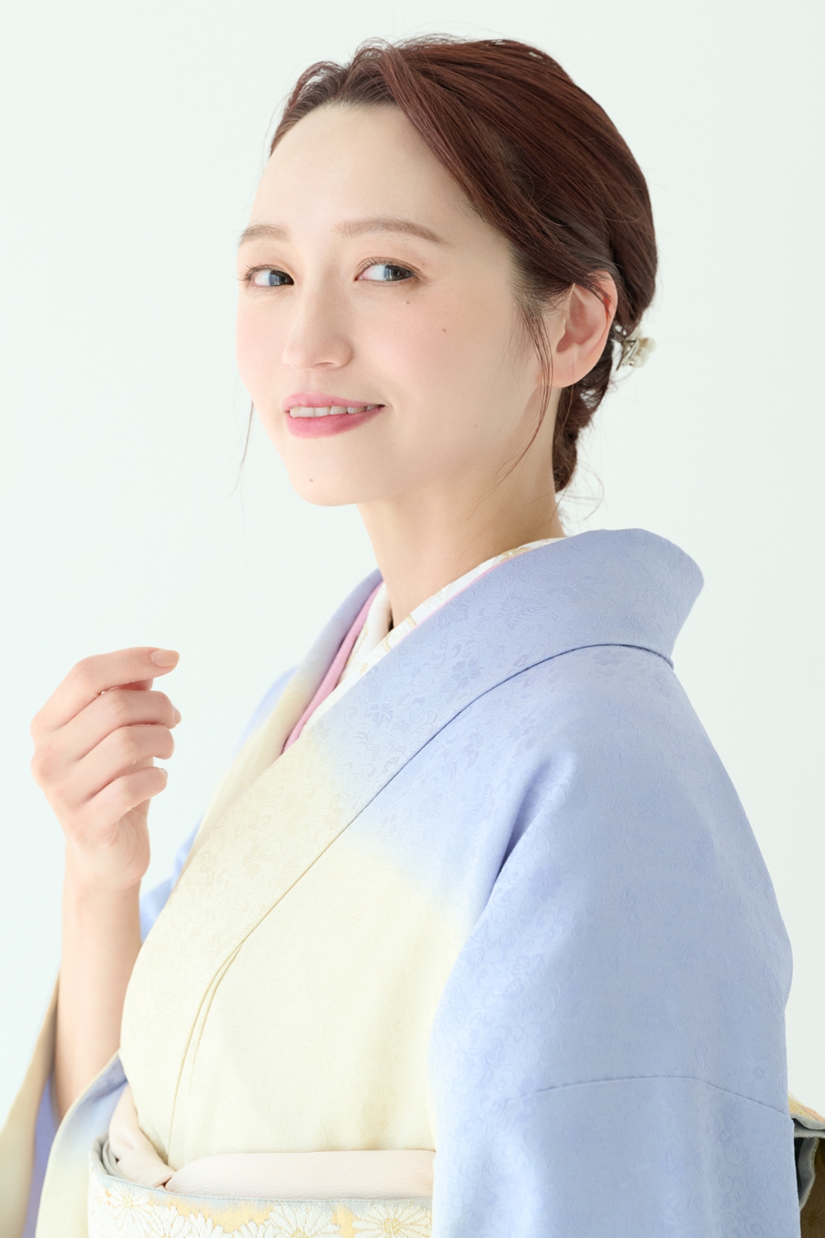 【ミディアム①着物】トップの三つ編みでふんわり♪ 短くてもできるアップ風ヘア