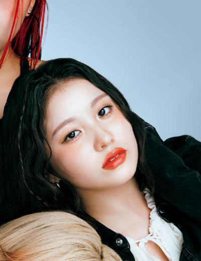 HANA KOHARU マキア 25年11月号 秋メイク