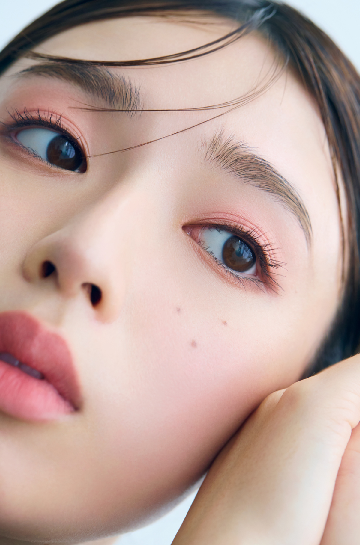 白石聖 秋 トレンド ピンクメイク 2