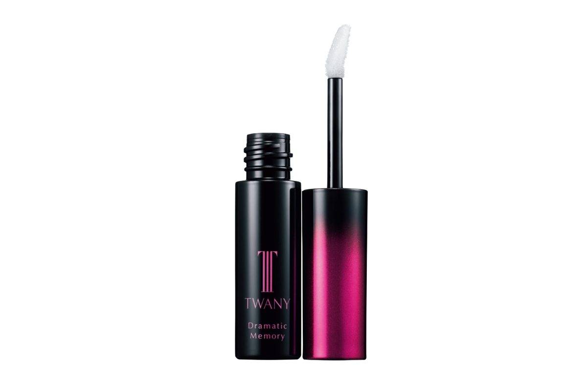 トワニー ドラマティックメモリー 5.5ml ¥8800／カネボウ化粧品