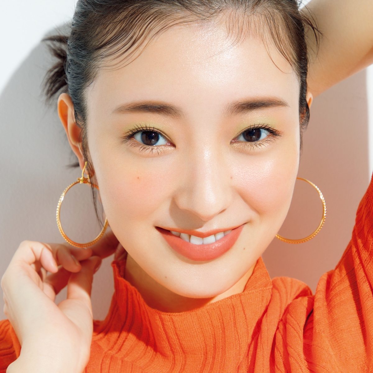 眉メイク　笹本恭平