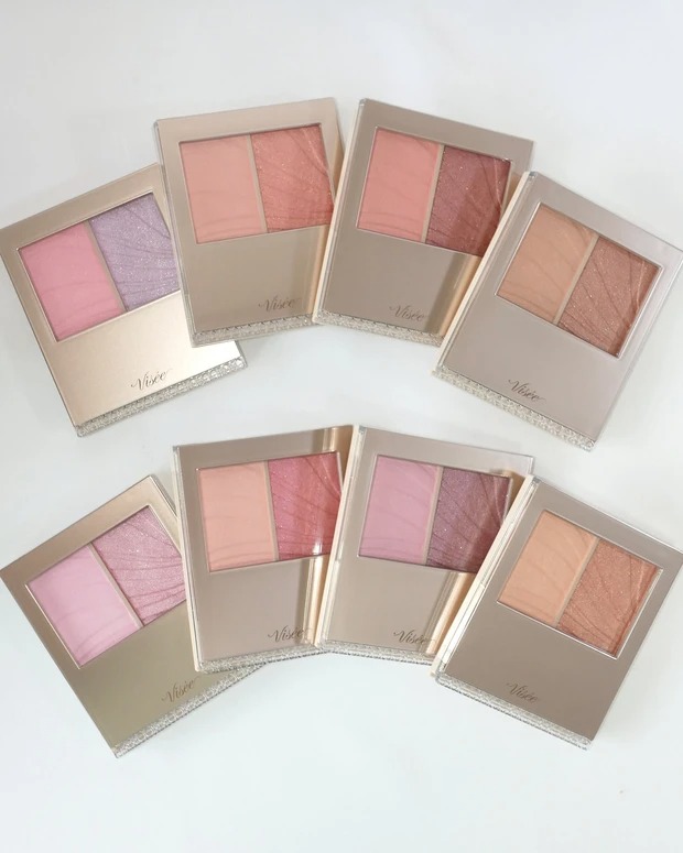 ヴィセの新作チーク レイヤード フルリ チーク とは