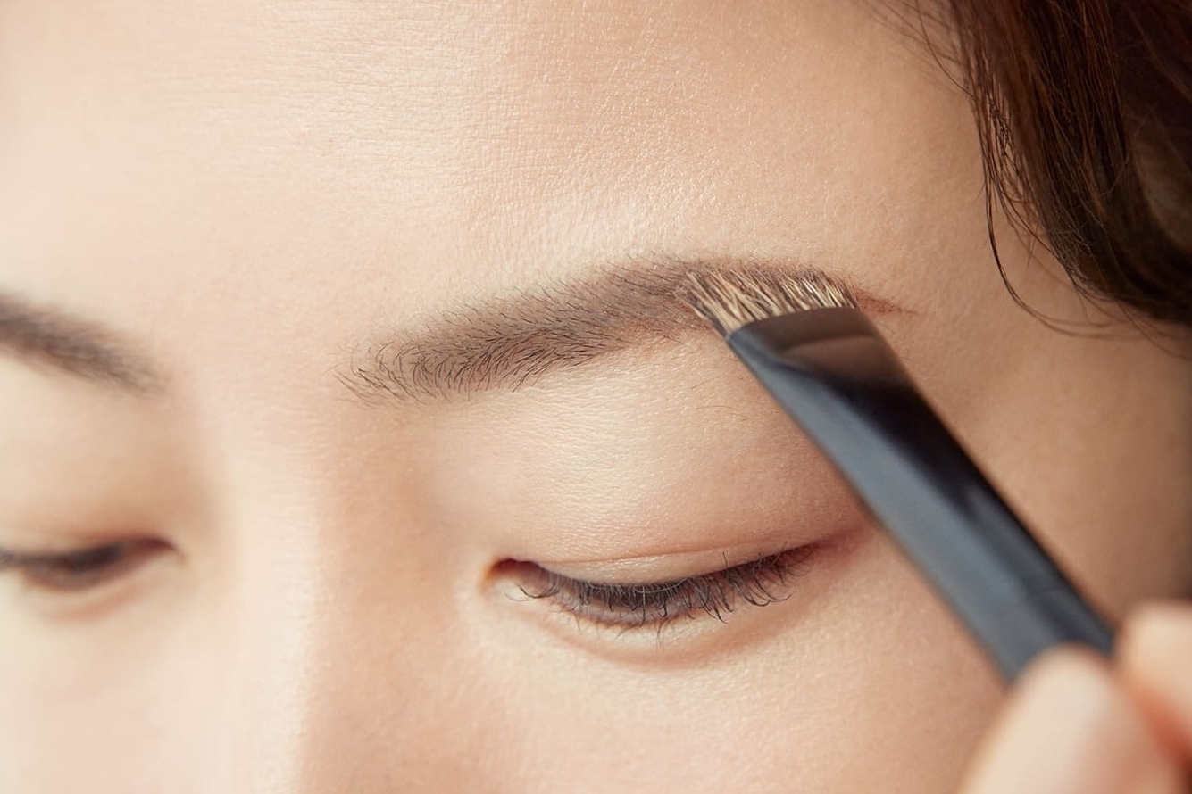 MEGUMIさん 眉毛 書き方