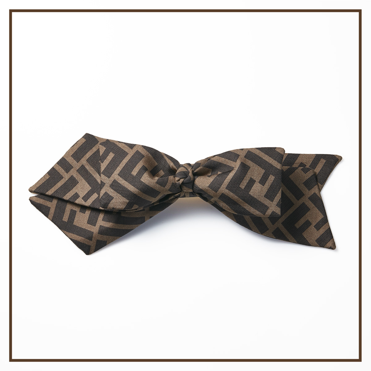 FENDI　フェンディ　ヘアアクセサリー　ヘア小物　ヘアクリップ　リボン