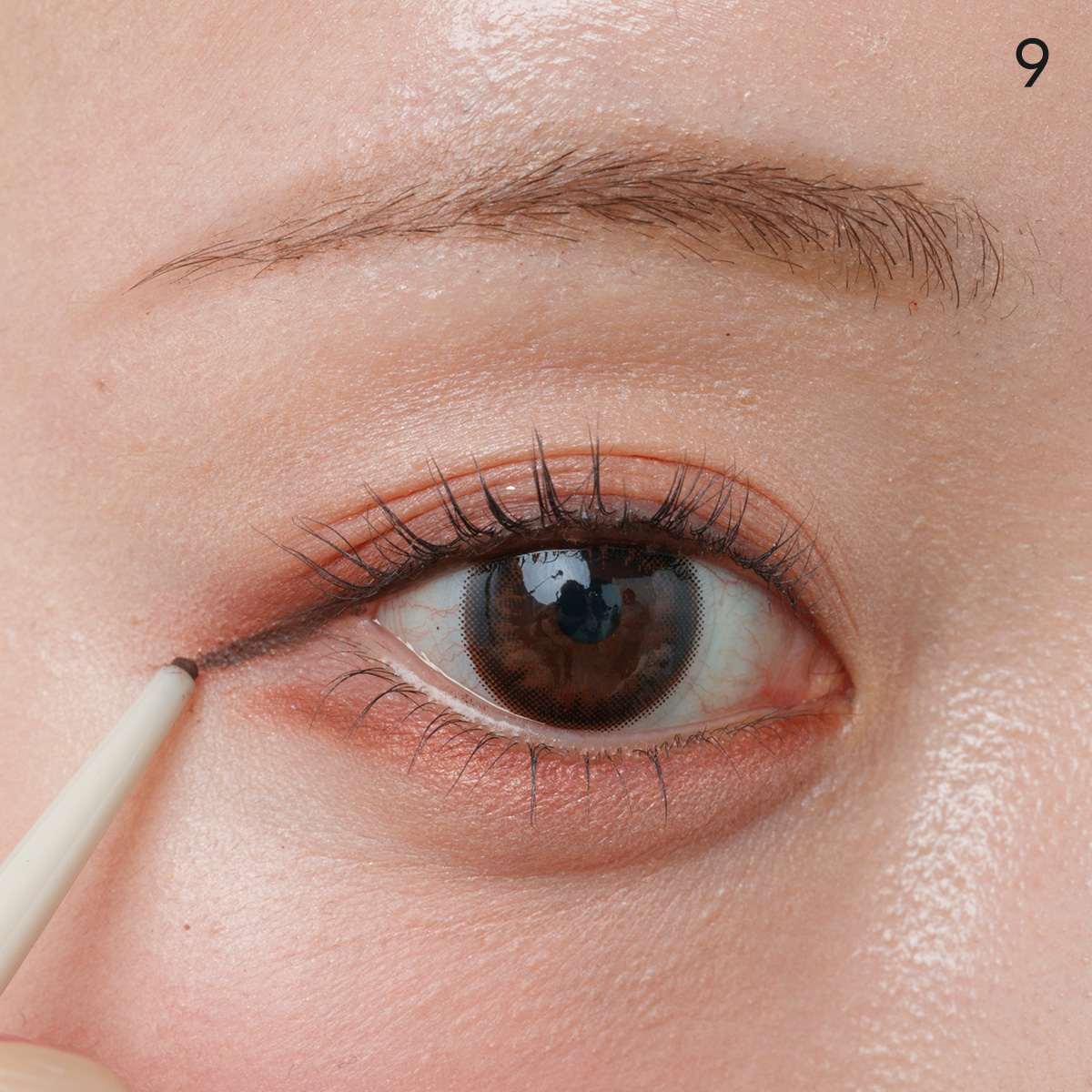 声優石飛恵里花アイメイクプロセス９