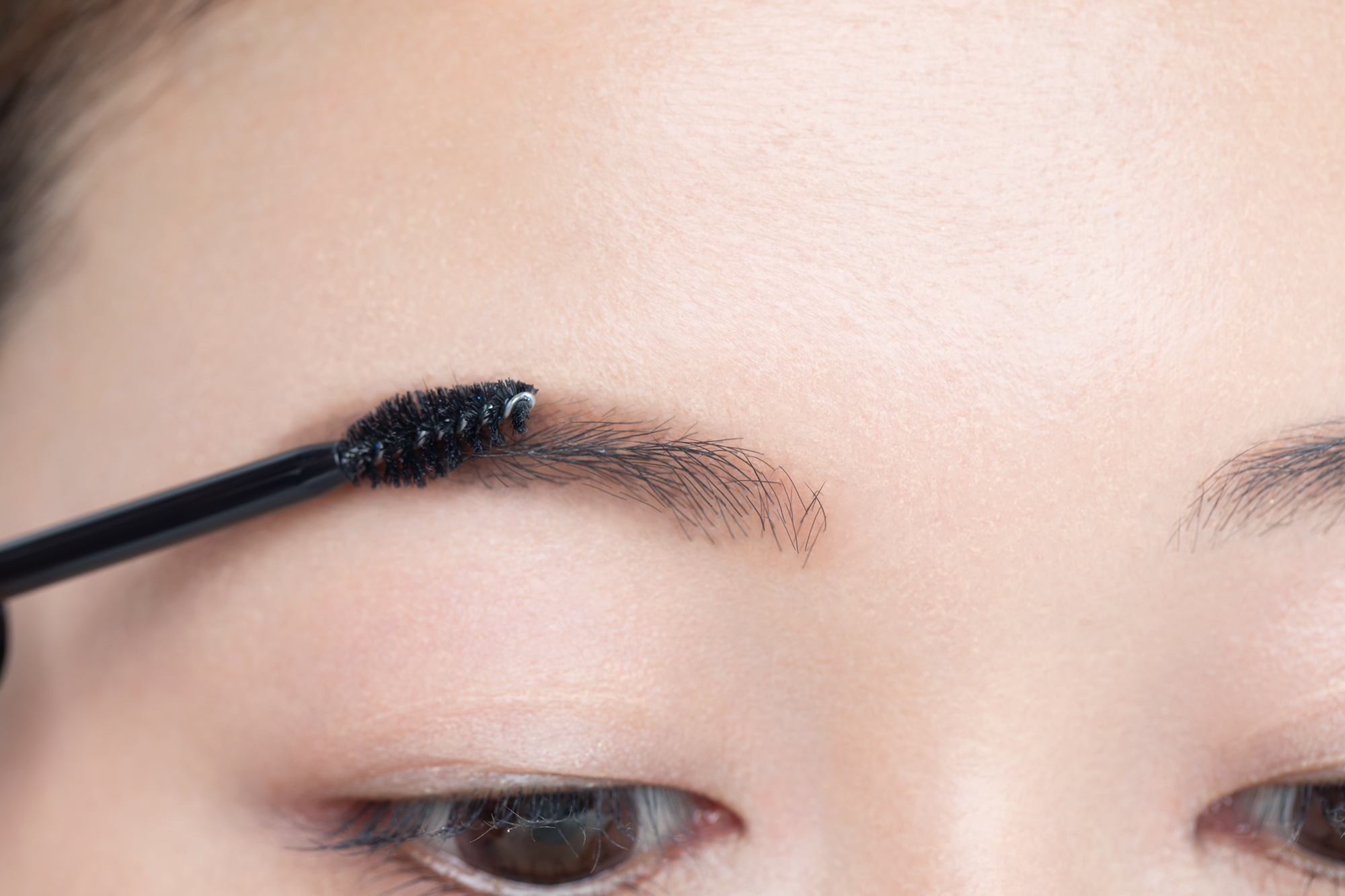 40代 アラフォー 眉毛 描き方 細眉 透明マスカラ