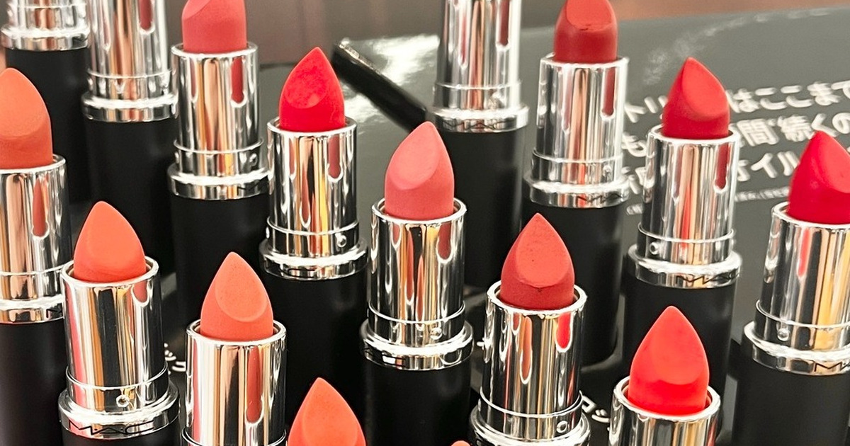 【新品】Mac マキシマルシルキーリップスティック 2024クリスマス限定品 2024年秋新作口紅】マキシマル シルキー マット リップ