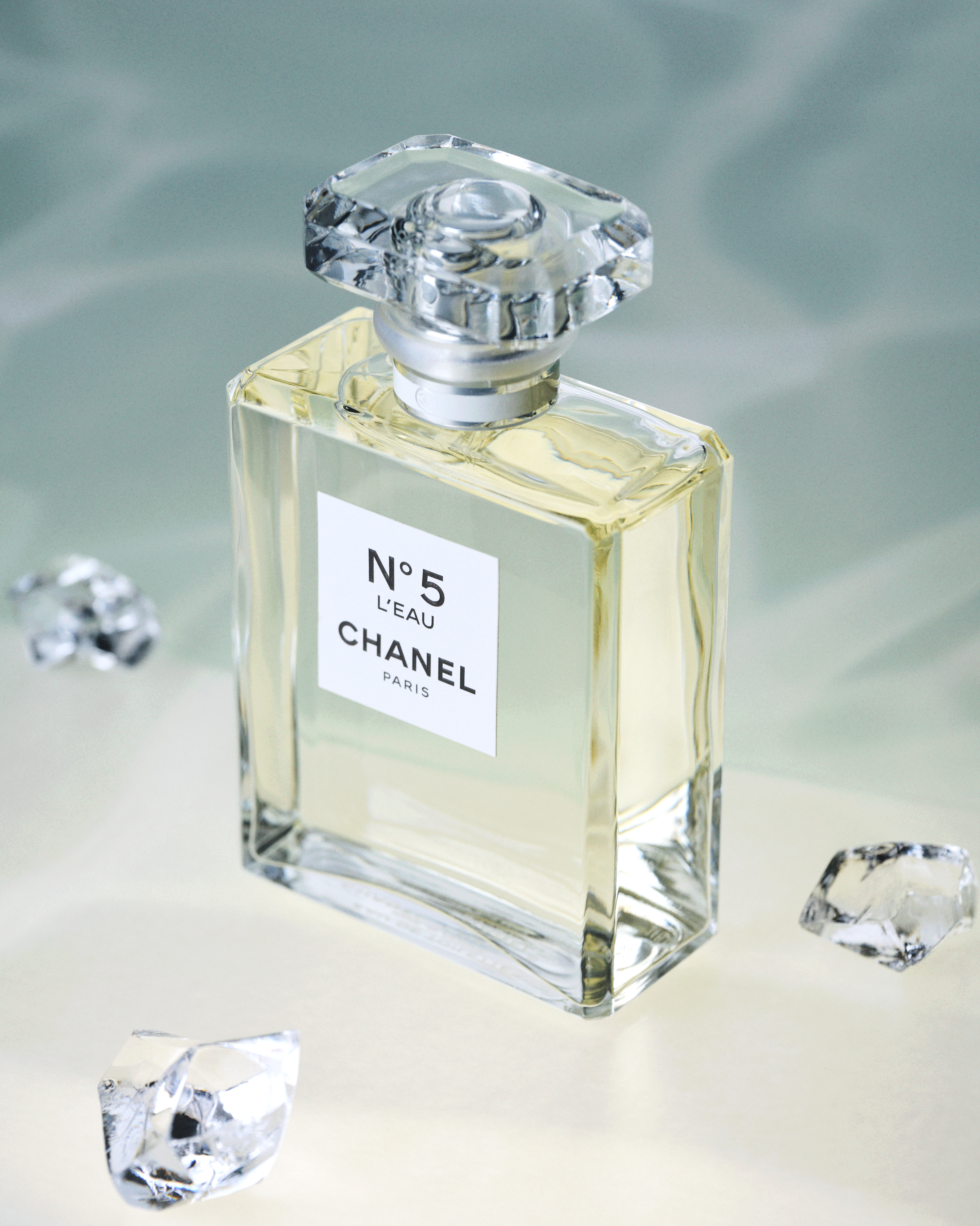 シャネル、シャネル N°5 ロー オードゥ トワレット、香水、フレグランス、ハイブランドコスメ