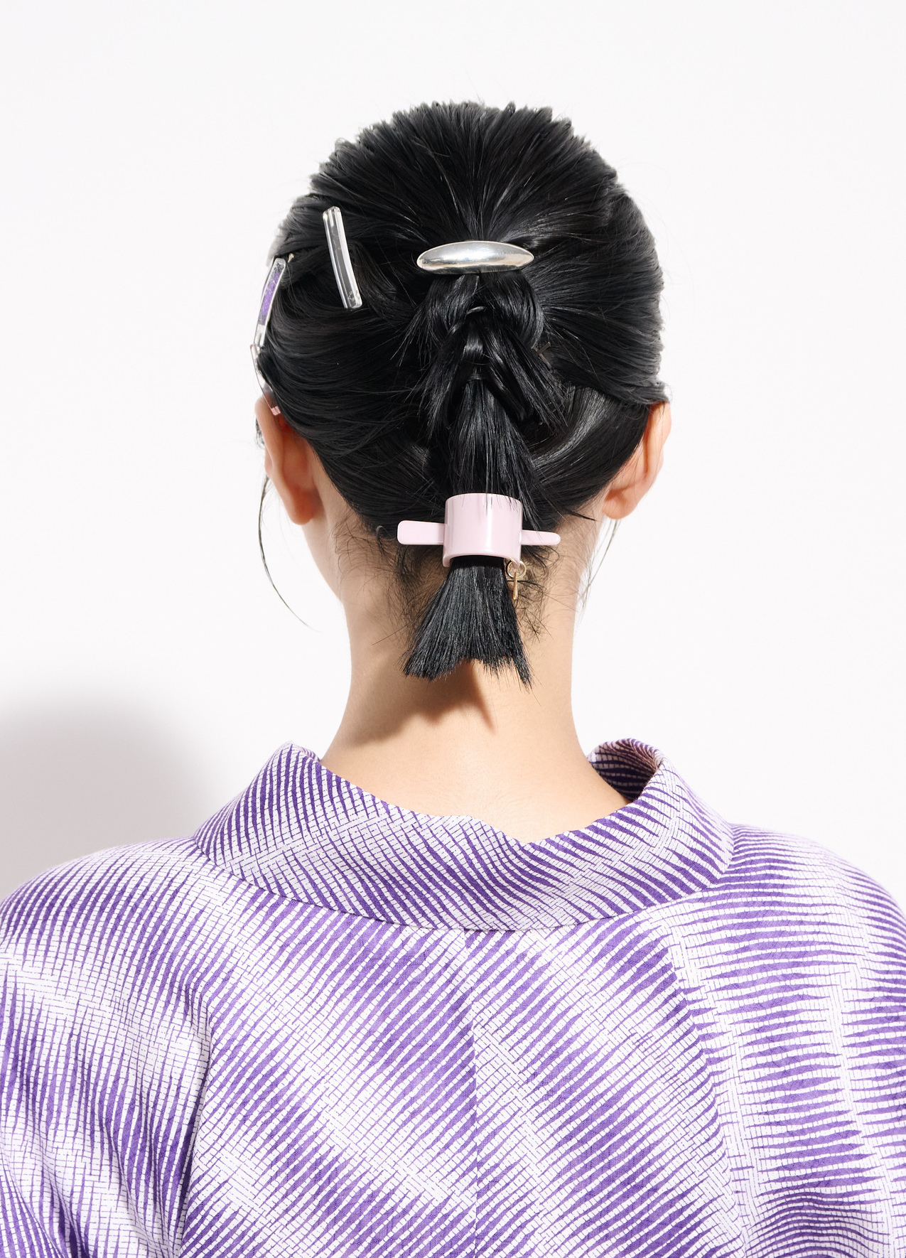 浴衣ヘアアレンジ ボブ 編み込み　バック