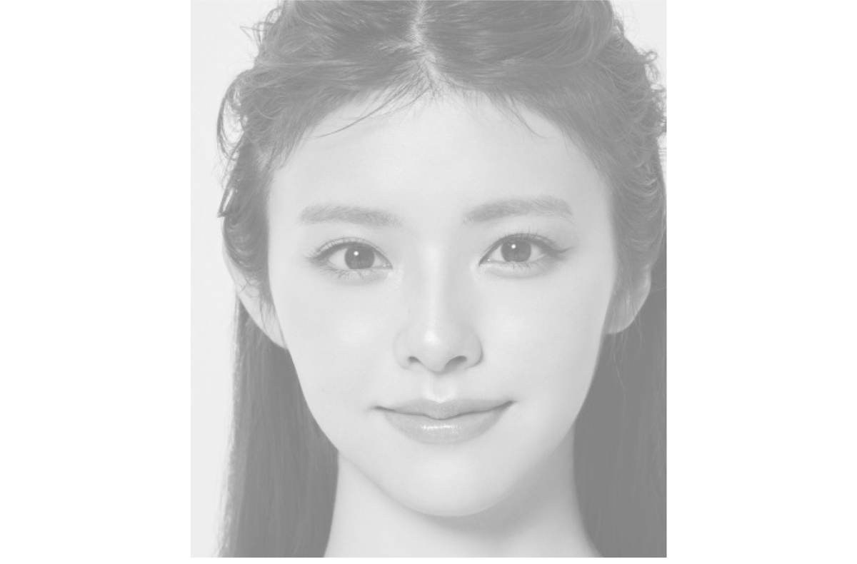 毛の延長線上に練りシェード