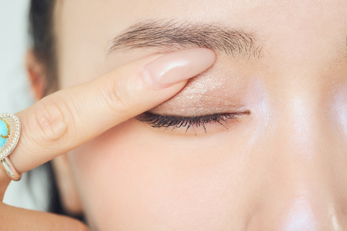 山本舞香さん　夏テラコッタメイク　HOW TO MAKE-UP➀